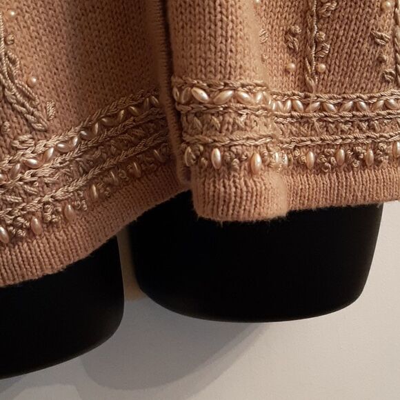 Worthington's Designer Sweater Size L - Picture 5 of 14